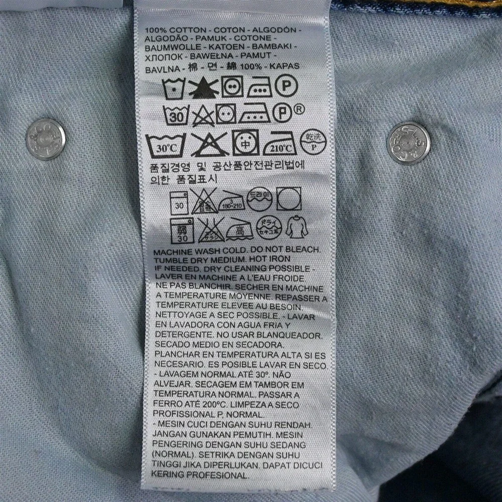 Levi's 42 x 30‎ 550 Relaxed Fit Dark Stonewash Denim Jeans